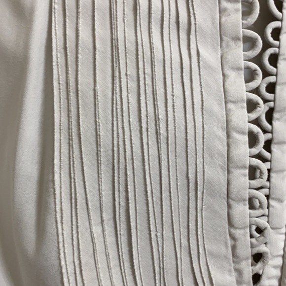 BCBGMAXAZRIA size large blouse - Picture 3 of 9